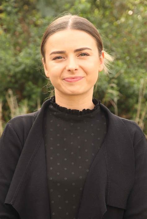 Laburnum: Psychotherapist Melbourne | Psychology & Therapy