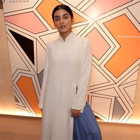 Nikkita Chadha | London Model Agency | Sandra Reynolds