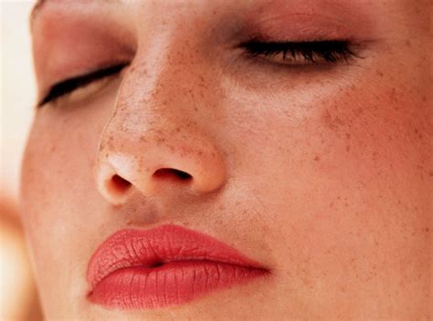 Как нарисовать веснушки | MARIECLAIRE