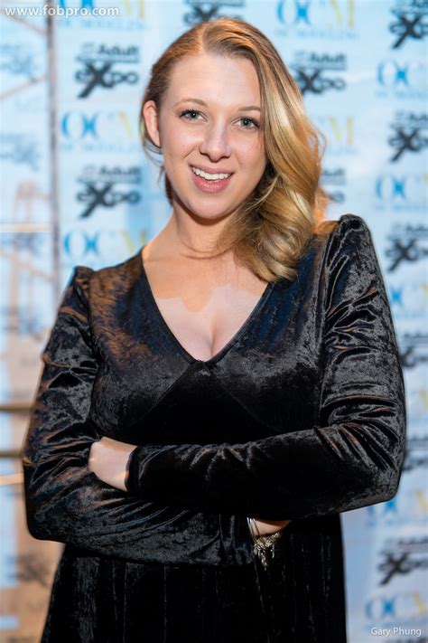 AVN Adult Entertainment Expo 2016 Day 3 (Page 11 of 40) - FOB Productions