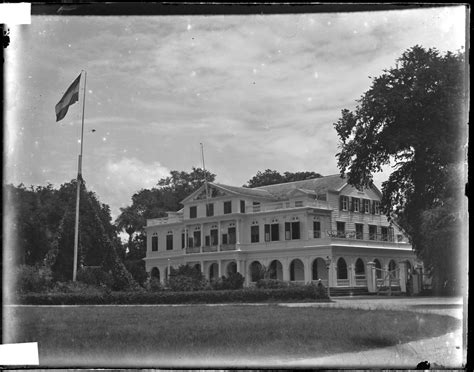 [Government House, Paramaribo, Suriname] | International Center of