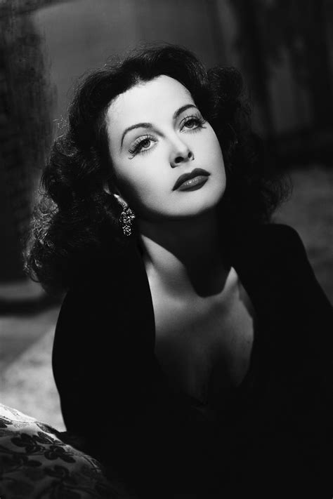 Hedy Lamarr (1942) | ภาพบุคคล, เกี่ยวกับความงาม, ภาพวาดแฟชั่น