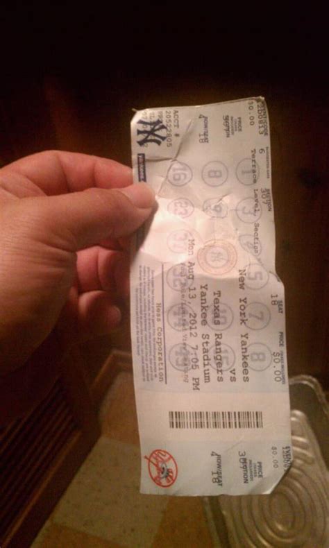 YANKEE TICKET - Baseball-MLB