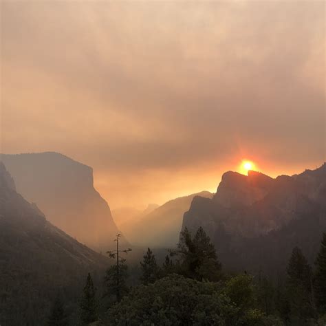 Yosemite Fire - MelikeRemoni