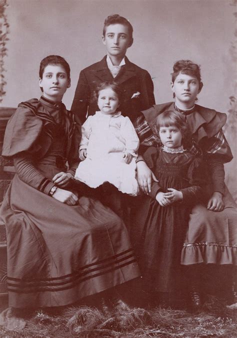 siblings family portrait morrison illinois cabinet card