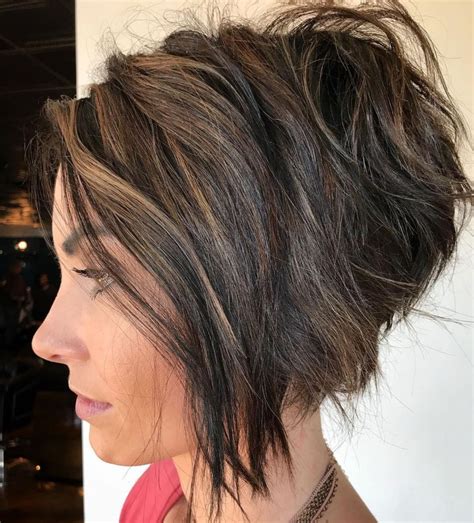 Top Terbaru 22+ Stepped Bob Haircut