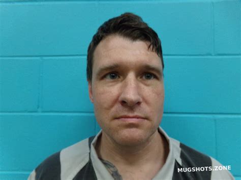 ethan gregory ehr  nolan county mugshots zone