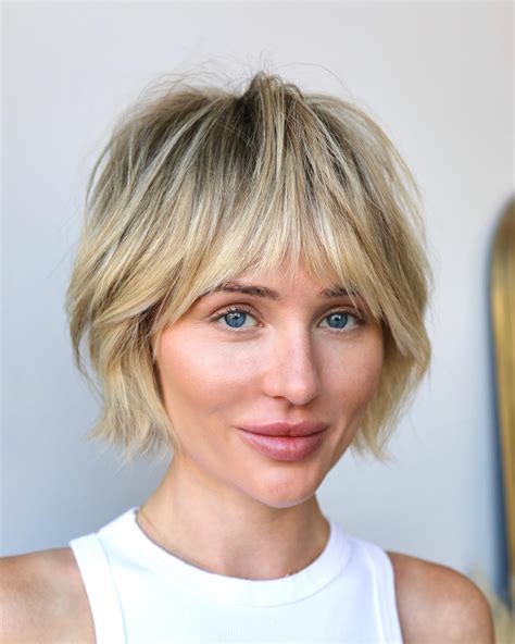 Chic 2024 Trends: 31 Short Haircuts with Bangs for Bold Women