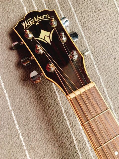 Washburn Guitar, Hobbies & Toys, Music & Media, Musical Instruments on ...