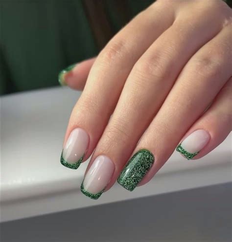 Pin by SvetlanaRoKo on Идеи маникюра | Gel nails, Gel nail art designs ...