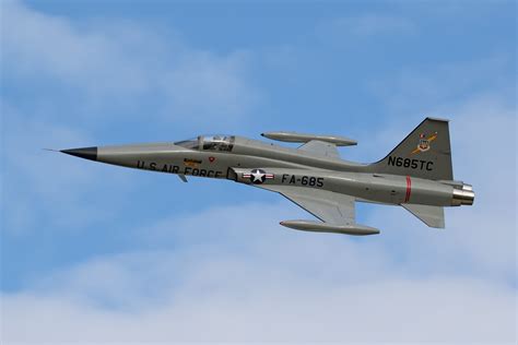 Northrop F5A (High Res) today at EAA-OSH : r/aviation