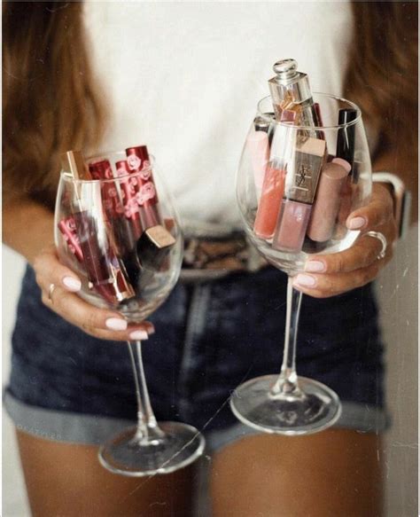 Pin by Диана | фотограф | сторисмейке on фото | Photo makeup, Cosmetics ...