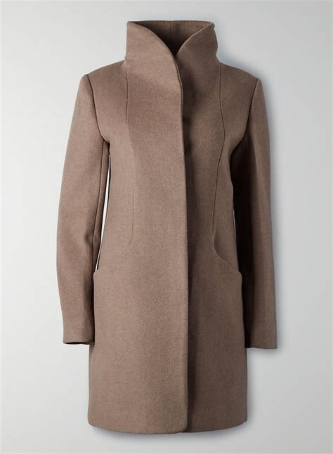 THE COCOON COAT | Cocoon coat, Fall outfits for work, Coat