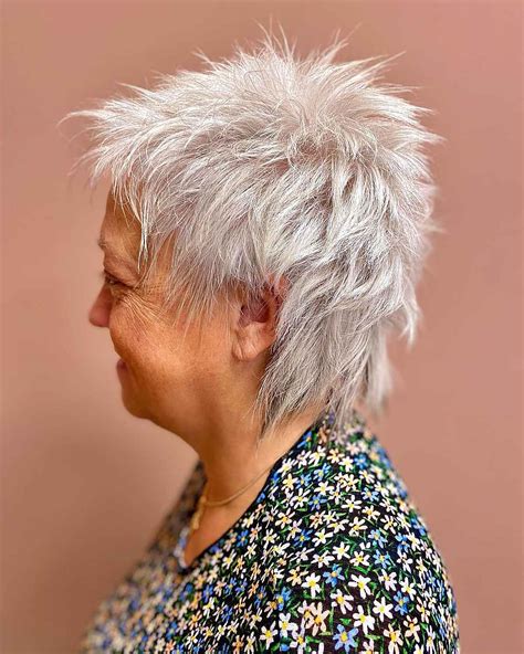 Short Shag Haircuts Hairstyle How To Cut A Short Shag And Long Shag