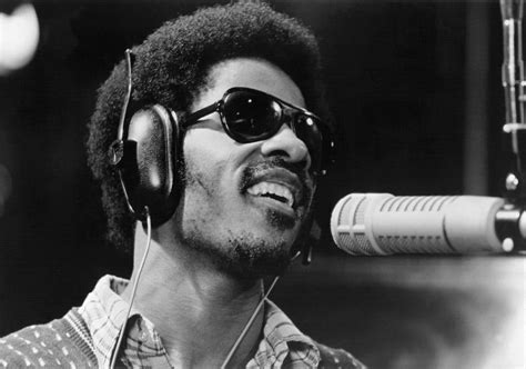Stevie Wonder Biography