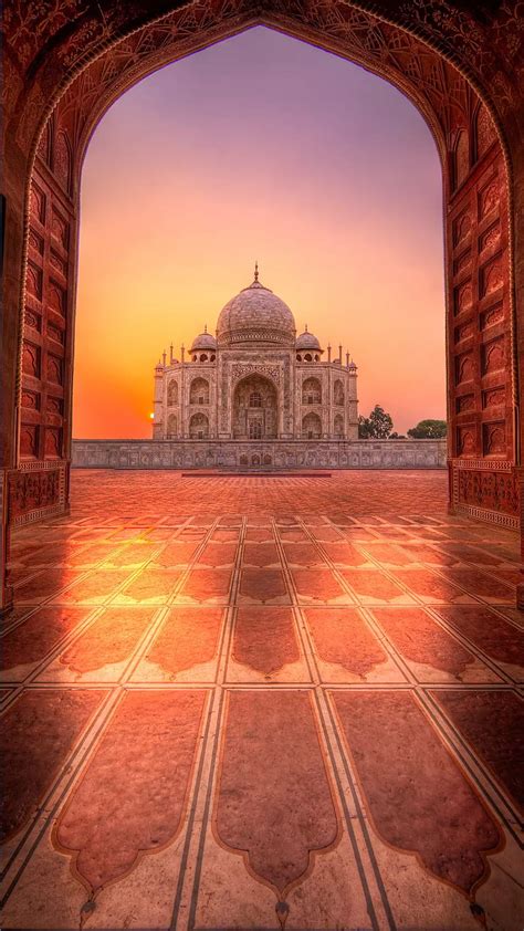 Taj Mahal Wallpaper At Night