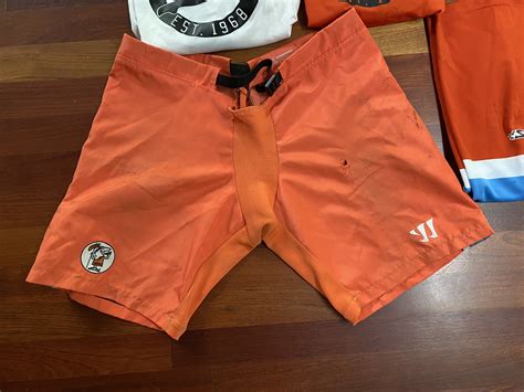 Little Caesars Team Shell | SidelineSwap