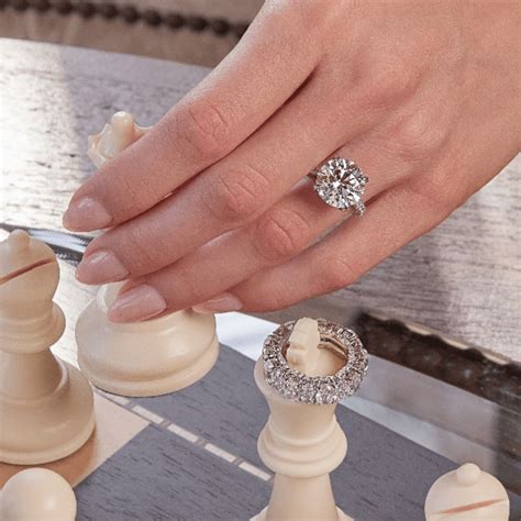 What are Brilliant Cut Diamonds? | With Clarity
