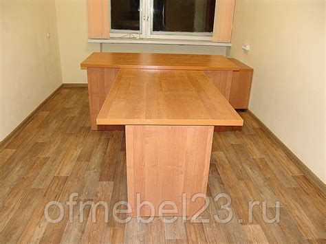 Приставной брифинг к столу руководителя от компании Офисная мебель ...
