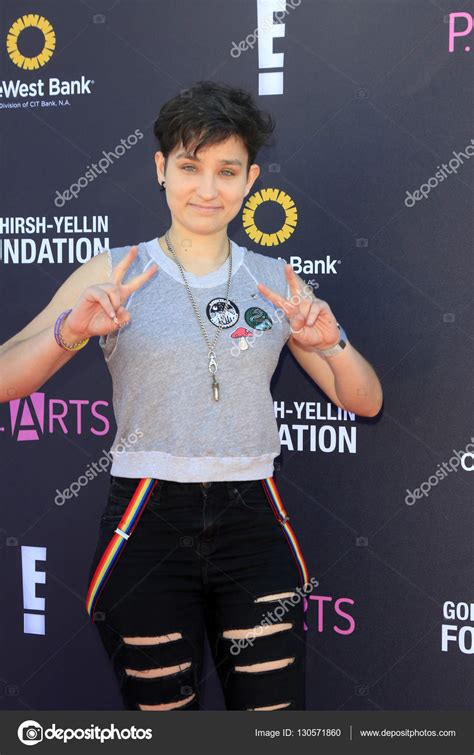 Bex Taylor-Klaus – Stock Editorial Photo © Jean_Nelson #130571860