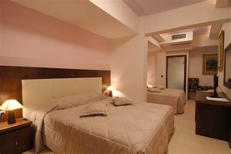 HOTEL PANORAMA - Prices & Reviews (Greece/Paralia Katerinis)