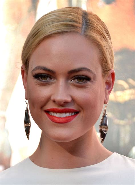 Peta Murgatroyd Pictures (19 Images)