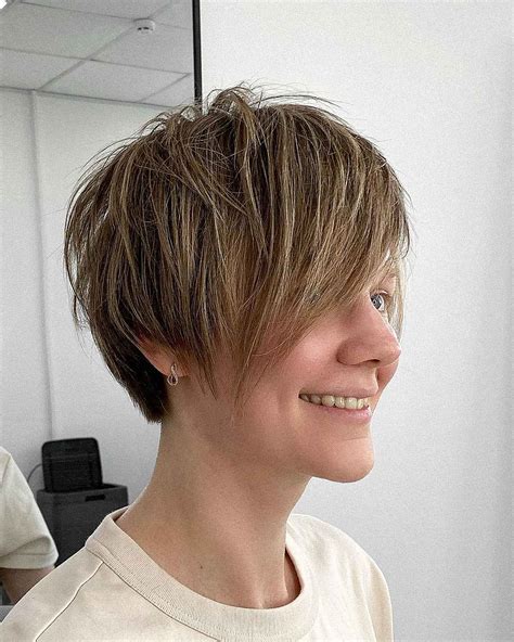 29 Low-Maintenance Pixie Cuts That Are Still Super Cute!
