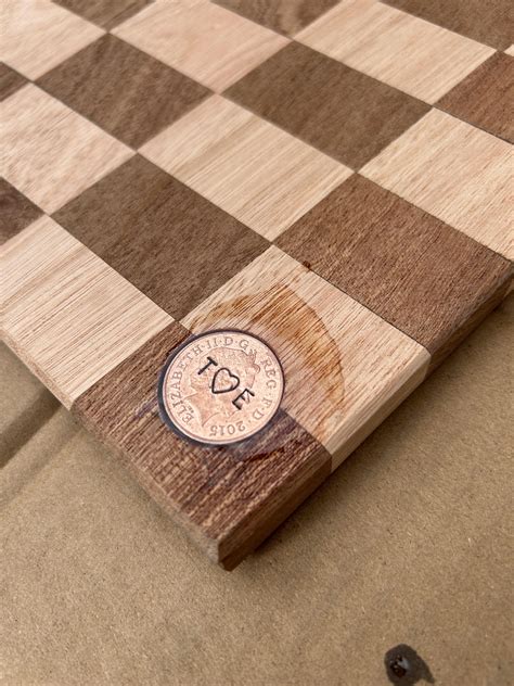 Epoxy inlay - will I have problems sanding? : r/woodworking