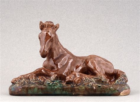 Скульптура «Лежащая лошадь». СССР, Гжель. 1950-е — 1960-е. Керамика ...