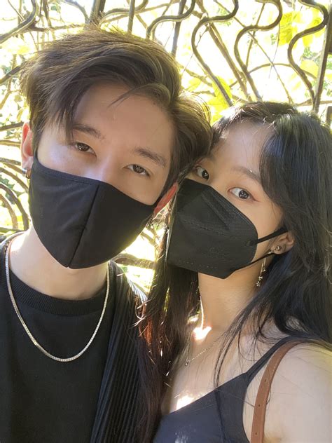 YaBoiGAK on Twitter: "@synergybs1 @mussieox @39daph Me and you" / Twitter