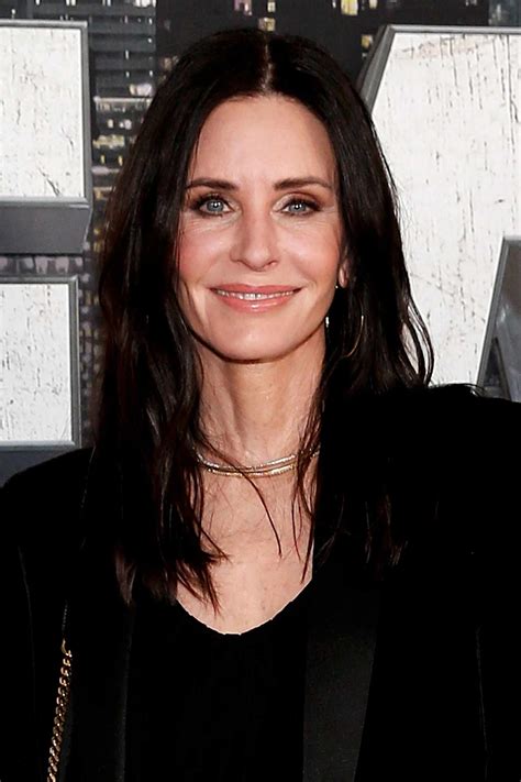 See Courteney Cox's Choppy New Bob