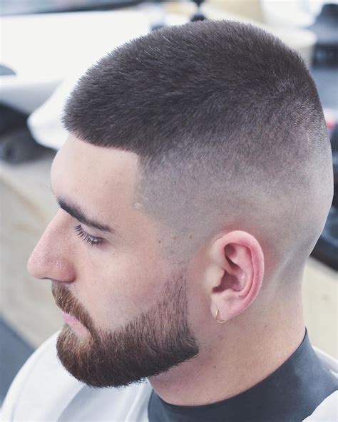 Buzz Cut Стрижка Мужская - изображения из открытых источников