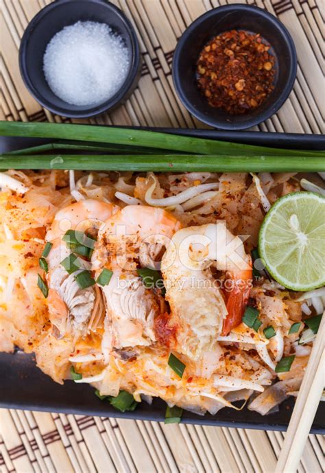 Shrimp Fried Rice Noodles. Stock Photo – Royalty-Free Images | FreeImages