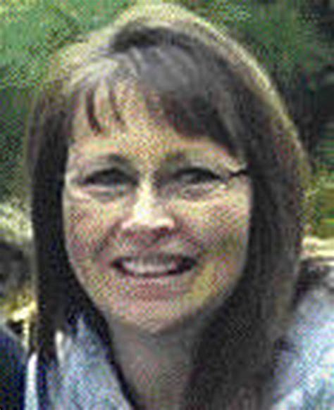 Remembering Loved Ones: A Guide To Muskegon Chronicle Obituaries On MLive 3