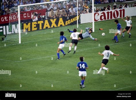 Soccer - FIFA World Cup Final 1982 - Italy v West Germany - Santiago ...