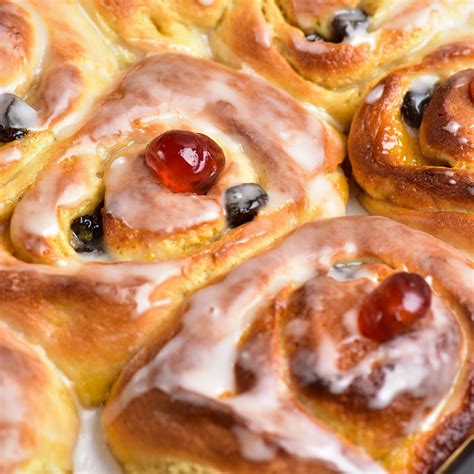 Easy Belgian Buns Recipe | Sims Home Kitchen