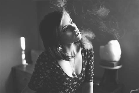 Ness Latin Weed Girls for cañamo on Behance