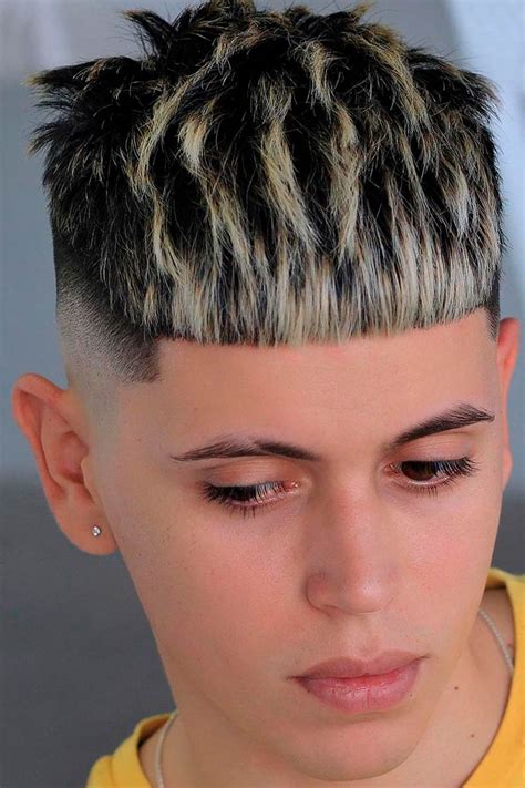 The Underrated Flair of Frosted Tips in Male Fashion