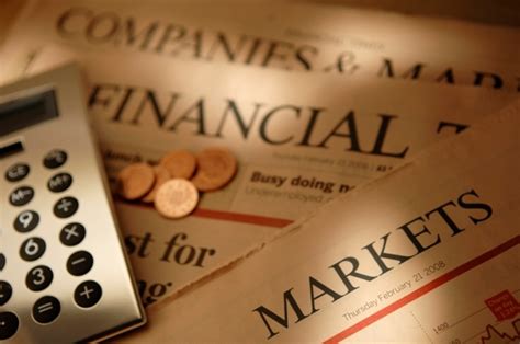 finance jobs   relevant    college graduates day