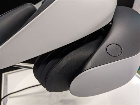 PSVR 2 - Erste Bilder zur echten Hardware
