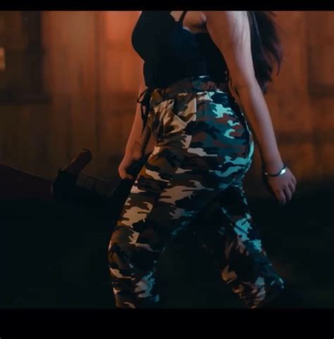 Sruishty mann biggest ass ever in punjabi industry #gaandmaharani : r