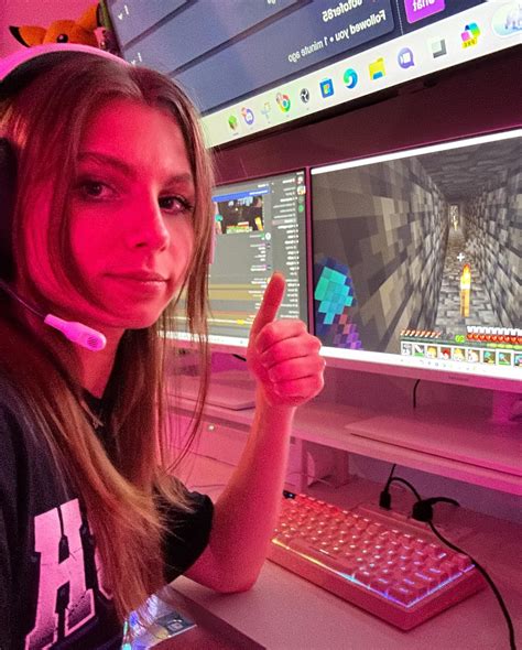 Kelly Jane Caron - 🌹🌹 Beautiful Today's 🥰🥰 #moodchallengemoodchallenge