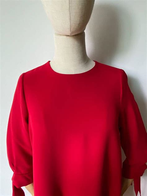 CAROLINA HERRERA Red Dress with side pleats, Women's Fashion, Muslimah ...