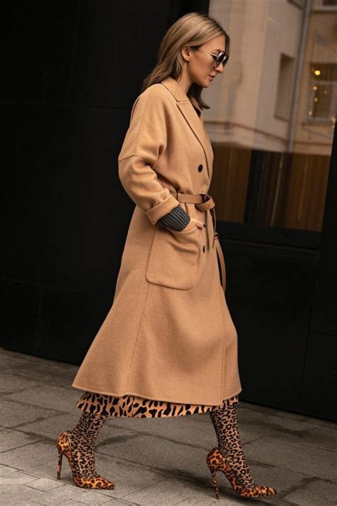 Как носить вещи с леопардовым принтом | Coat street style, Trendy fall ...