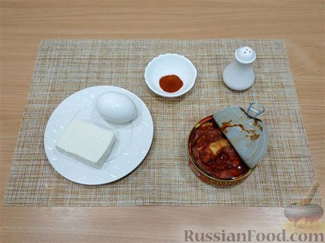 Рецепт: Паштет из кильки в томате, с плавленым сыром на RussianFood.com