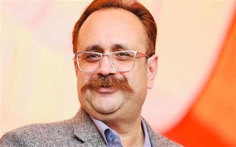 arb  pykg ko azad kshmyr ky flah obbod  ly astaamal kry