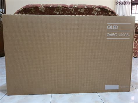 Samsung 43 Inches QLED 4K UHD TV | LankaMarket