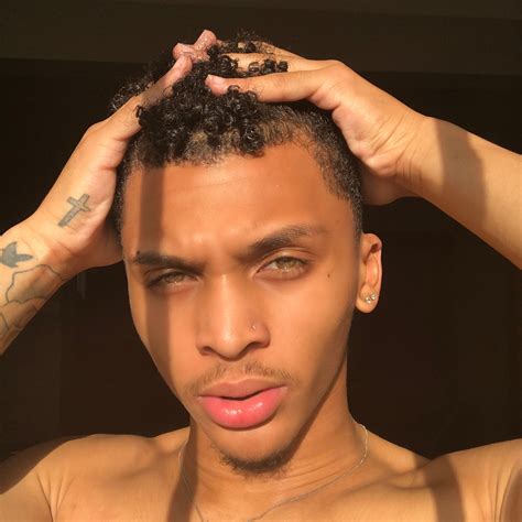 OFFICIAL ☽🧸 on Twitter: "Couldn’t decide💔…