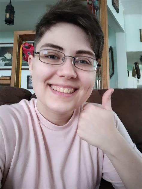 Did some makeup on the off chance I get to see my gf's mom today. I