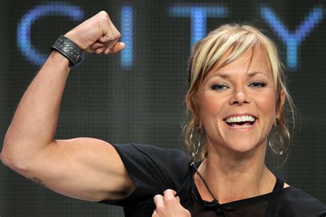 Twitter Reacts to 'Mythbusters' Star and Race Car Driver Jessi Combs ...